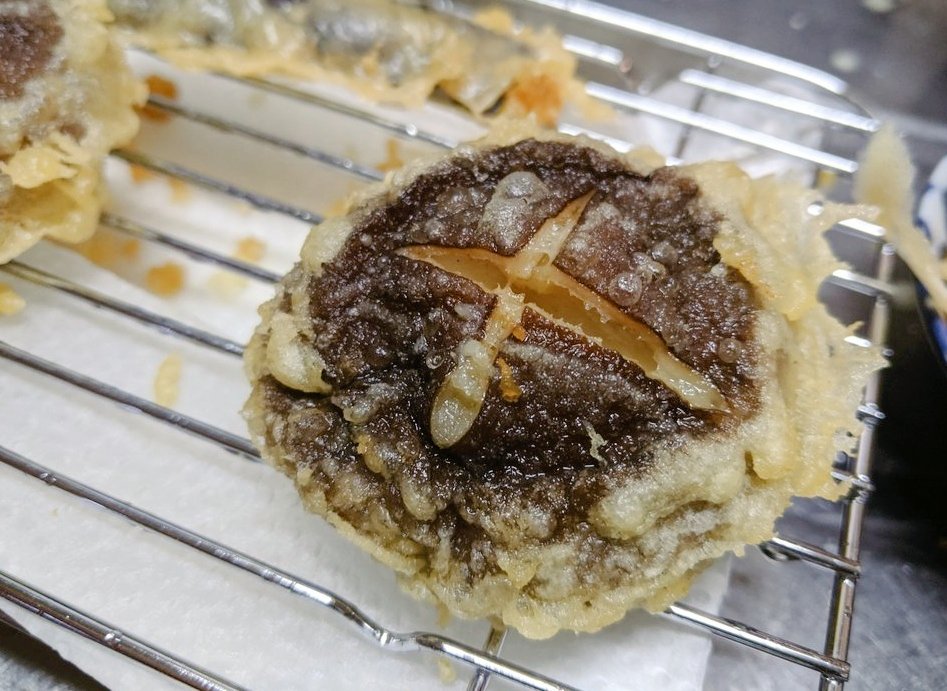 Nora2r On Twitter あと家の中でクソデカ中華鍋使ったアホみたいに天ぷら揚げてる夢も見ました 多分天ぷら食べたいって暗示です