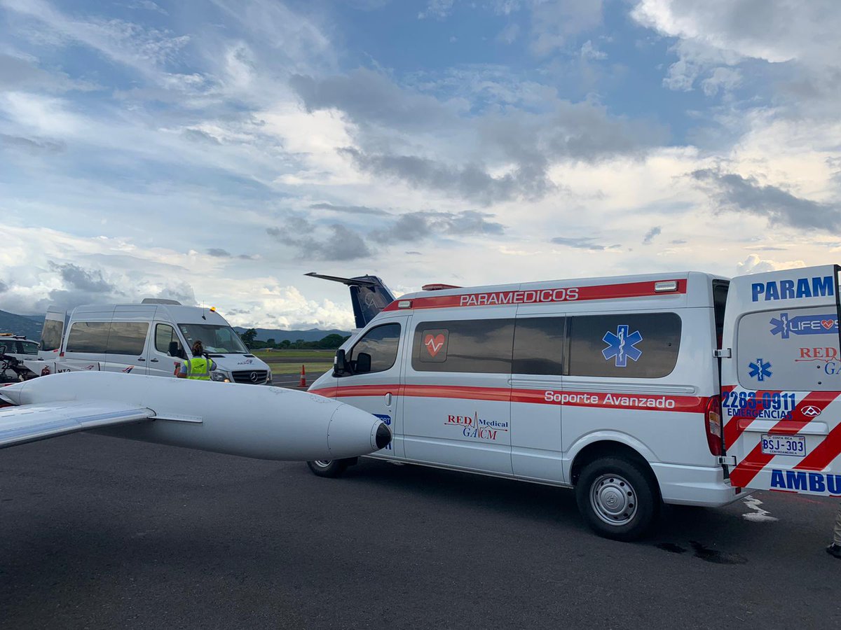 MD1Program's tweet image. Aside from COVID-19, emergencies are still happening and MD1 brings the hospital to patients in need. Here’s MD1 Physician Dr. Navin Ariyaprakai in Costa Rica right now bringing home a critical patient to the U.S. #ems #md1program #emsphysican #medicaltransport #flightphysicians