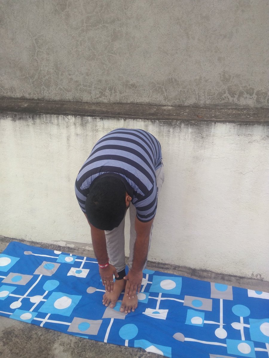 NileshDhande14's tweet photo. CSC is celebrating "International Yoga Day from 7th June to 21st June 2020". 
#CSCPeYoga @CSCMaharashtra https://t.co/epoX0thbqF
