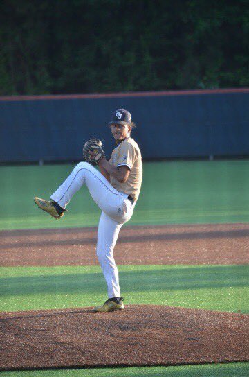 broddrick32's tweet photo. Can’t hit what you can’t see🔥🔥🔥🔥🔥🔥🔥🔥🔥🔥@archie_bryce #keepsleepin #gajackets #allindian https://t.co/viq0BcKShz