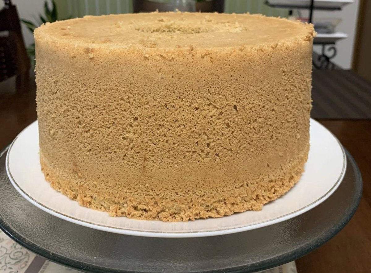 DANCITY YouTube登録でご来店時1ドリンクサービス致します。切り番の100番毎にホールケーキのシフォンケーキサービス致します😊