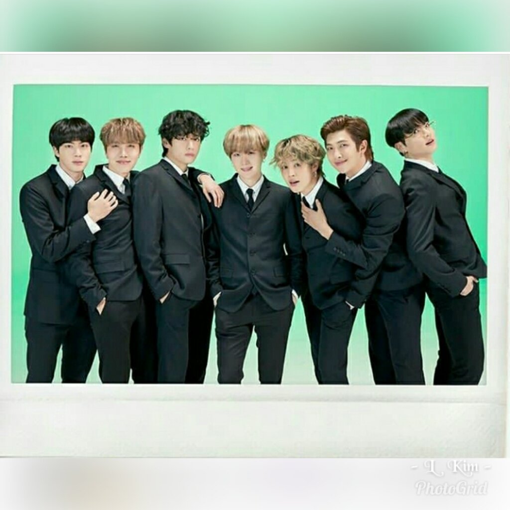 lenifitriani1's tweet photo. Happy 7th anniversary 💜 we are together bulletproof 😍💜💜💜💜💜💜💜
#BTS #BTSARMY #RM #JIN #SUGA #JHOPE #JIMIN #V #JUNGKOOK https://t.co/8EWVph1WLx