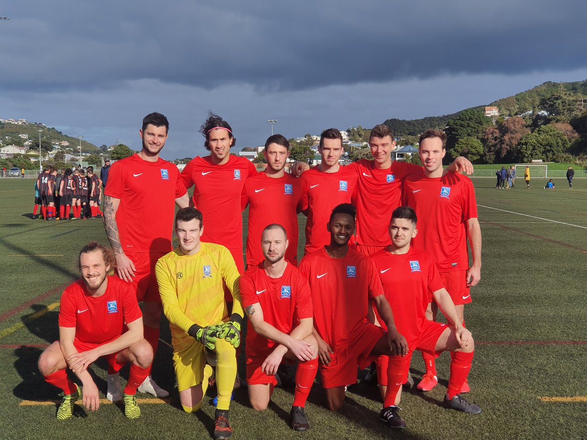 SeatounAFC's tweet image. KICK OFF | Underway in Round 2 of #CapPrem at a chilly Wakefield Park.
@WgtnOlympic v @SeatounAFC 
#UpTheToun #TounArmy