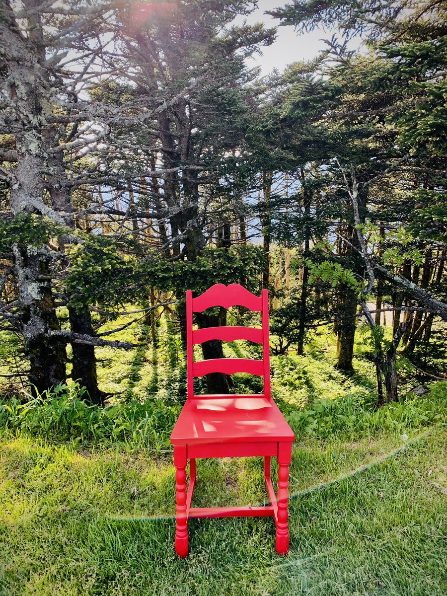 theredchairs's tweet photo. π #mountmitchellstatepark #northcarolina #theredchair https://t.co/Ye4UoLAOGm