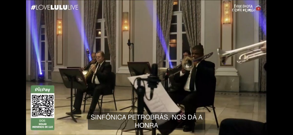 stn_caption's tweet photo. #LoveLuluLive com orquestra e legendas! https://t.co/AddnLrWeaW