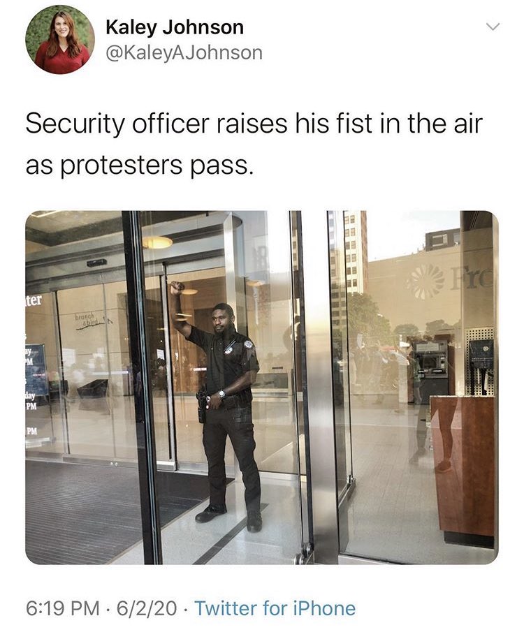 nelnel20's tweet photo. Respect for our own ELEJE SOCHIMA. #Sokey #BLM https://t.co/qBAblZIwi0