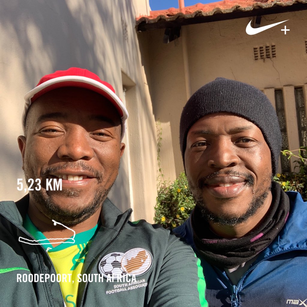 MmusiMaimane's tweet photo. Running with my brother. Great run in Jozi. #VirtualComrades start, #runningwithTumiSole. Let’s all keep fit through this winter. https://t.co/SWTos6tOLz
