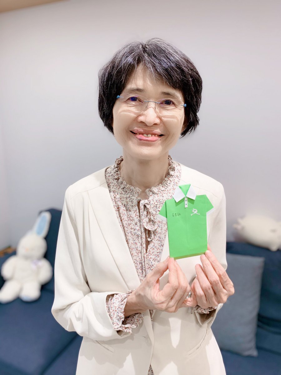 OTKickStartTW's tweet image. An unexpected #handmade @OTKickStartTW uniform from our kids. A gift to our CEO Cynthia Wu. #finemotorskills #handfunction #spaticalawareness #OccupationalTherapy #Taiwan
