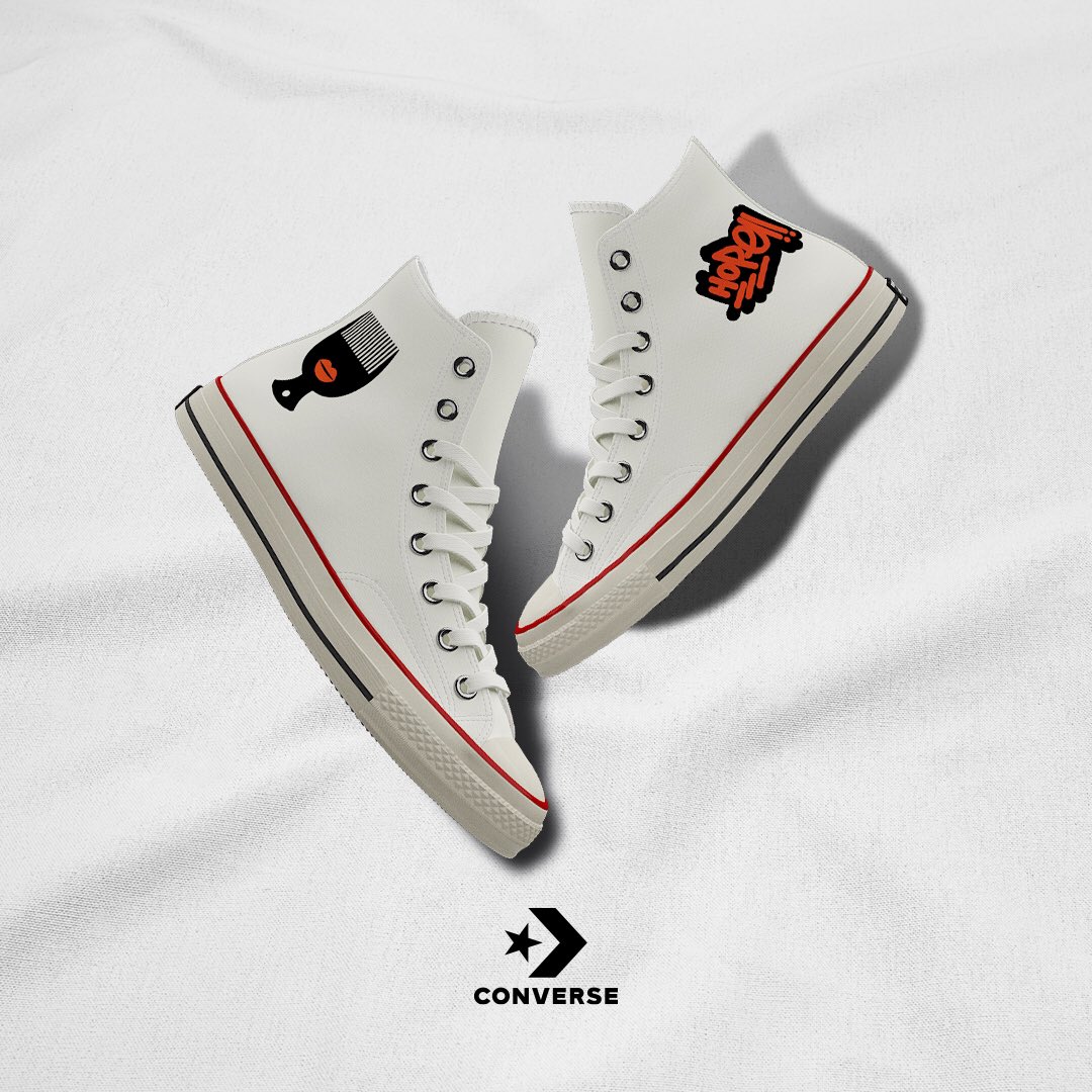 sindisonyoni's tweet image. I’ve designed another Limited edition for @Converse with the brother @fhatuwaniMukhel. Our design depicts togetherness + peace during these times where we’re all apart. Proceeds go to The Nelson Mandela Children’s Fund.
#CreateatHome #CreateforPeace #Azaniah
🇿🇼x🇿🇦