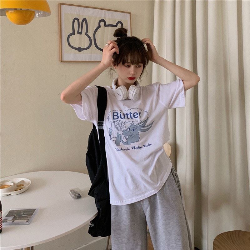 BN2store's tweet photo. ˓ พร้อมส่ง ˒💐 310 บาท
#Butterset  
😍ชุดเซ็ท2ชิ้น เสื้อยืดลายการ์ตูน​กระต่าย ยืดได้เยอะ สวมใส่สบาย พร้อมกางเกงขายาว เอวยางยืด ผ้านุ่มใส่แล้วไม่ร้อน 
🌼ขนาด เสื้อ👉อก42"ยาว24"รอบแขน14" 🌼กางเกง👉เอว22-38"สะโพก42"เป้า14"ยาว34"

𓐄 dm or line id : @318tdoto🥨
#เสื้อผ้าสไตล์เกาหลี https://t.co/HMyHGuUIRT