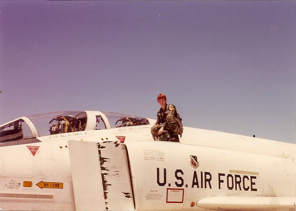 I didnt know today was #WomenVeteransDay. When were they going to tell us? Edwards AFB, about 1988.