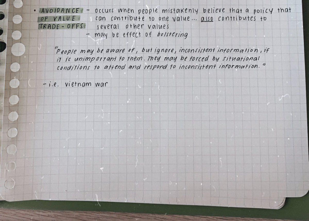 I love Psych 💚
Just want to share this morning’s notes on information processing 
Source: Introduction to Political Psychology - Cottam 
🤙🏼 and yes, I’m filming a study with me.
If u wanna watch some timelapses, here’s a link to yesterday’s vlog:
youtu.be/jDyDTK5IKBU