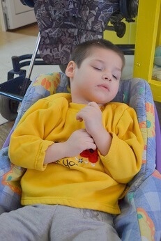 ReecesRainbow's tweet photo. Little #Kaylyn is in severely impaired condition and her development is delayed in all areas. She is completely dependent on adults’ care. Her sleep is calm and rhythmical. She is fed with a spoon by an adult. https://t.co/dkVc86BLz8 https://t.co/ZNzEZHrx28