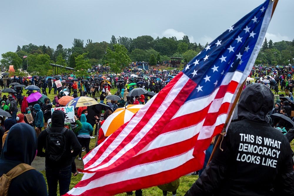 The March of Silence....that was a whole lotta people! #seatleprotest #marchofsilence #blmseattle #BlackLivesMatter