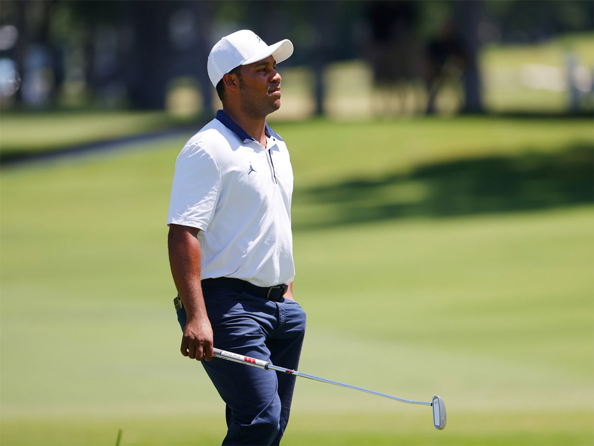 timesofindia's tweet photo. Harold Varner III tops a star-studded leaderboard at Colonial
Read: https://t.co/gLIT58mDVy
#HaroldVarner #golf #CharlesSchwabChallenge https://t.co/tl0nKkrI7F