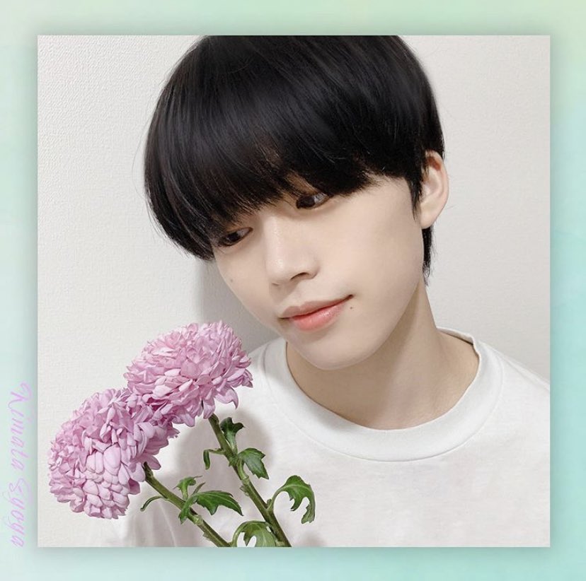 Name: Kimata Syoya ( 木全 翔也 )Birthday: Apr. 5, 2000Hometown: AichiFinal PD101J Rank: 8Position: Rapper, VocalistColor: Light PurpleEmoji: Charm point: His many moles↳ 1-Minute Interview! ↳ Let’s cook Jam! 