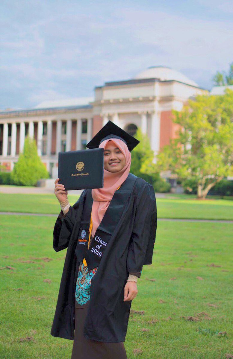 aienpyan's tweet photo. After 3 years , I made the Honors ! ❤️😋
Bsc in Nutrition &amp; Health Science 
Oregon State University https://t.co/FAEp451usl