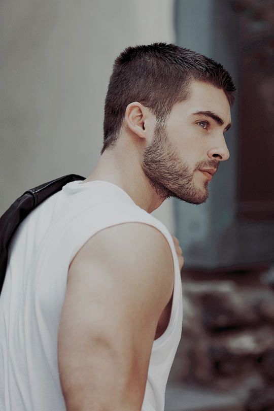 ㅤㅤㅤㅤ  ————— ㇂❃㇁—————ㅤㅤㅤㅤㅤㅤㅤㅤㅤㅤㅤㅤㅤㅤㅤ

 𝐉𝐈𝐌𝐌𝐘 𝐃𝐀𝐑𝐋𝐈𝐍𝐆 𝐱 ❪ 𝐌𝐀𝐒𝐂!𝐌𝐀𝐆𝐆𝐈𝐄 𝐄𝐒𝐌𝐄𝐑𝐀𝐋𝐃𝐀 ❫.

ㅤㅤ          ————— ㇂❃㇁—————

*ೃ༄  + info al dm.