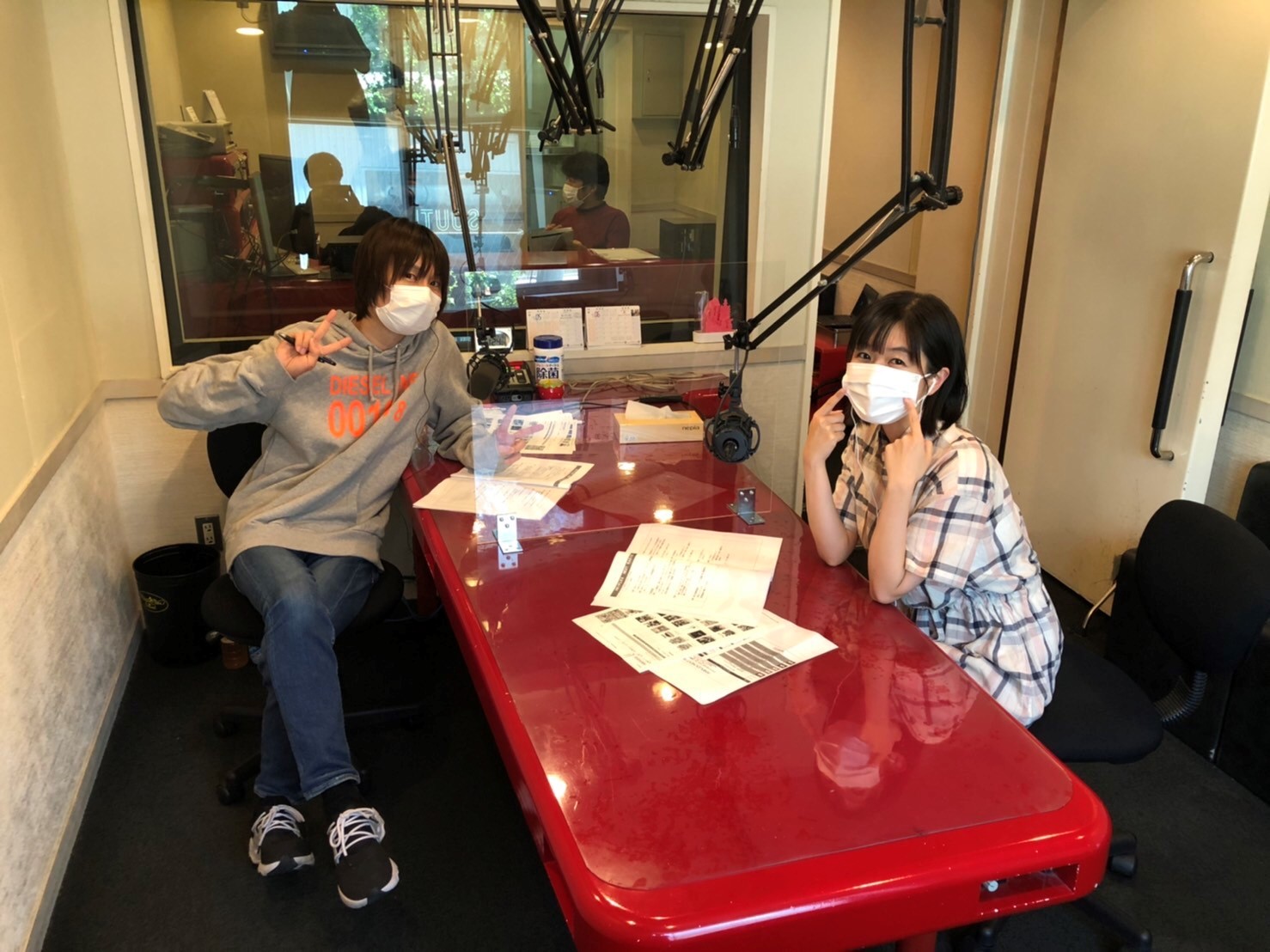 アニプレックスnext 公式 お便り募集中 アニプレックスnext では当番組や茅野さん 前野さん そして アニプレックスへの質問やリクエスト 番組へのご感想などを募集中 番組内で採用された方には アニプレックスnextロゴステッカーをプレゼント