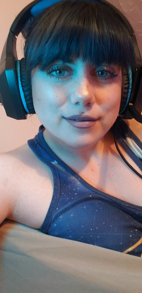 Venamuse's tweet photo. Getting ready to stream FF7 LIVE!! My FIRST TIME EVER playing FF7, new or old! Doesn't stop me from being a fan girl, though! Come cheer me on over at twitch!
https://t.co/ntWX5cF1MG
#streams #FinalFantasy #FF7Remake #gamergirls #twitch #newstreamer #freshfish #nerdyaf https://t.co/x2RW1ylGQ7