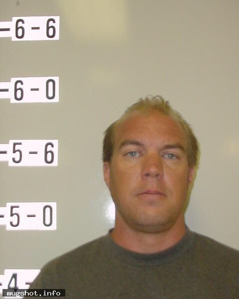 ClayCrystals's tweet photo. @AGift4mHeaven @OOp68742997 @AgeNotAJ This is the man who vandalized the mural. He has an extensive criminal record & is well known in the neighborhood for yelling racist slurs & starting fights. Here’s his mugshot from 2008. Did he get brutally murdered when being arrested? STFU #BenGuichard #SAYHISNAME #georgefloyd https://t.co/eygmGuTljC