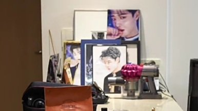 wooseoksnia's tweet photo. That's PDX, X1, and Loveshot Seungyoun https://t.co/nkg9XQcLbk