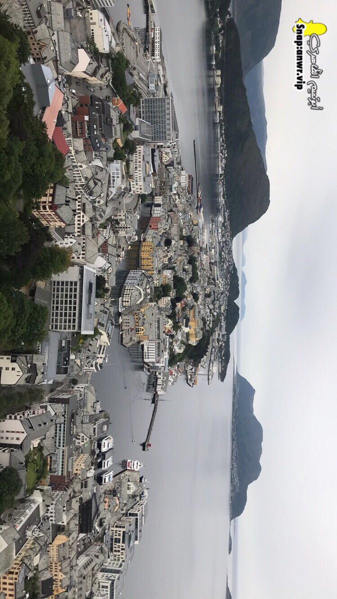 AnwrVip's tweet photo. مطل #aksla في مدينة #ålesund اوليسوند جميل ورائع وموقع للتصوير يكشف المباني والشوارع والبحر للمدينة مع الجهتين يستحق الزيارة لرؤيه اليسوند العروس من اعلى الجبل يوجد موافق للسيارات #النرويج https://t.co/dU0bu2xfZj