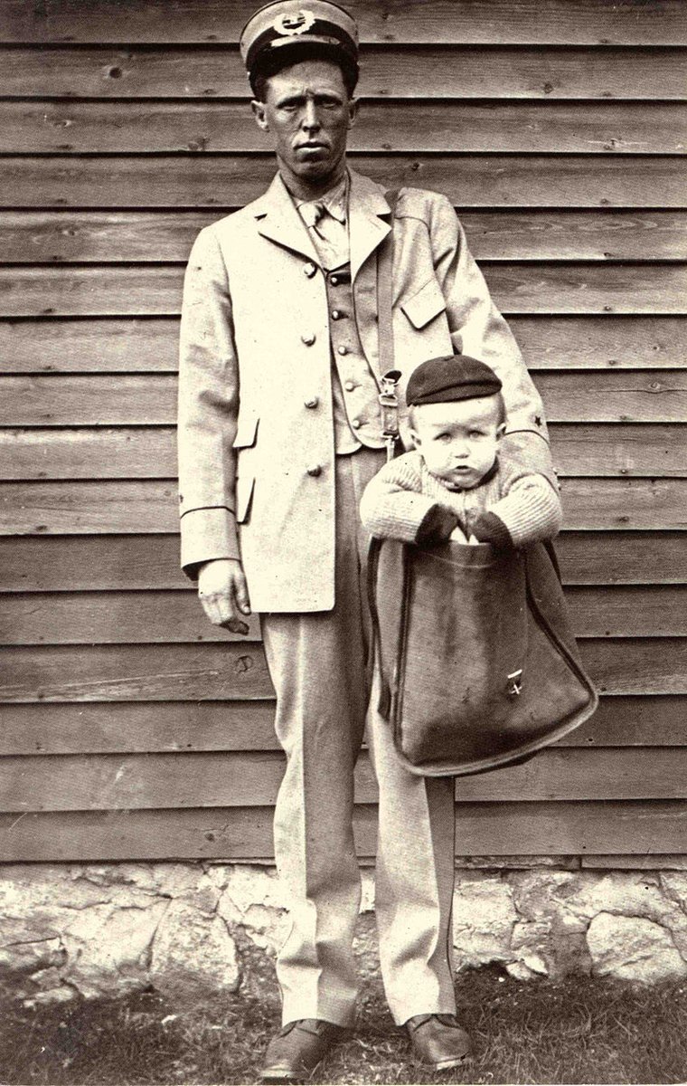 100YearsToday's tweet photo. 100 years ago today, the Washington Herald reported that the @USPS would no longer deliver children.

It had been doing so for seven years.

From @applewoodbooks:  https://t.co/4BzVg435Mj https://t.co/pLJJWJJLbR