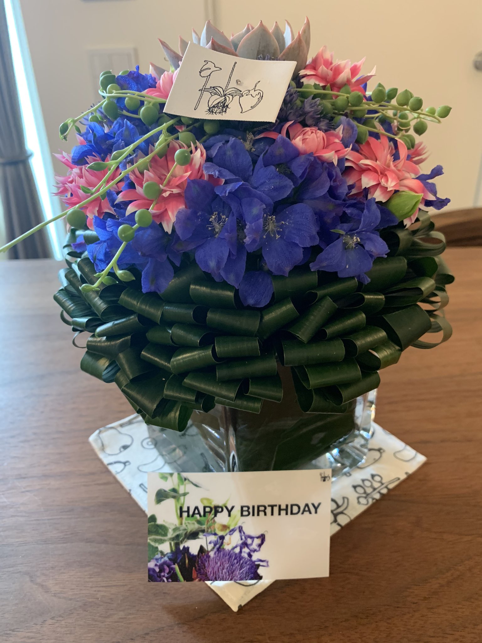 Chee ワーマ8年生 令和ベビー 明日の息子生誕1歳の祝い花 久しぶりのアレンジメントオーダー かわいすぎ 東信 ジャルダンデフルール T Co Yfdol9tpcx Twitter