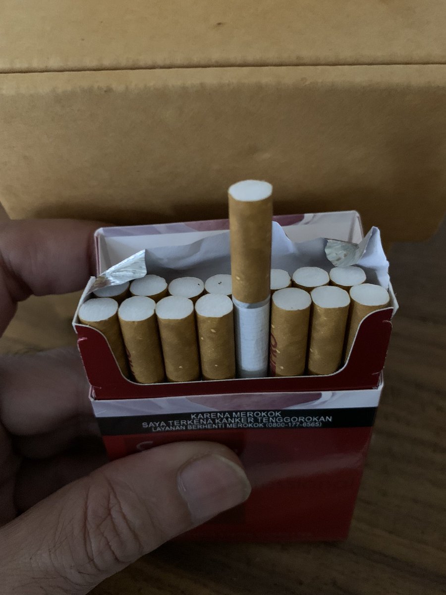 Tim gak dirobek RT
Tim dirobek Like