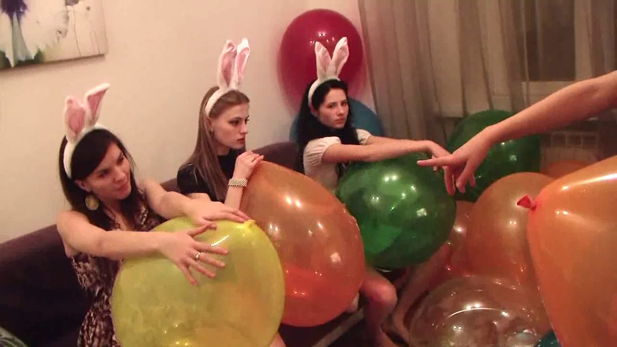 ...inflatables. #girlswhitballoons. alissa-inflatables.com. #balloonfetish....