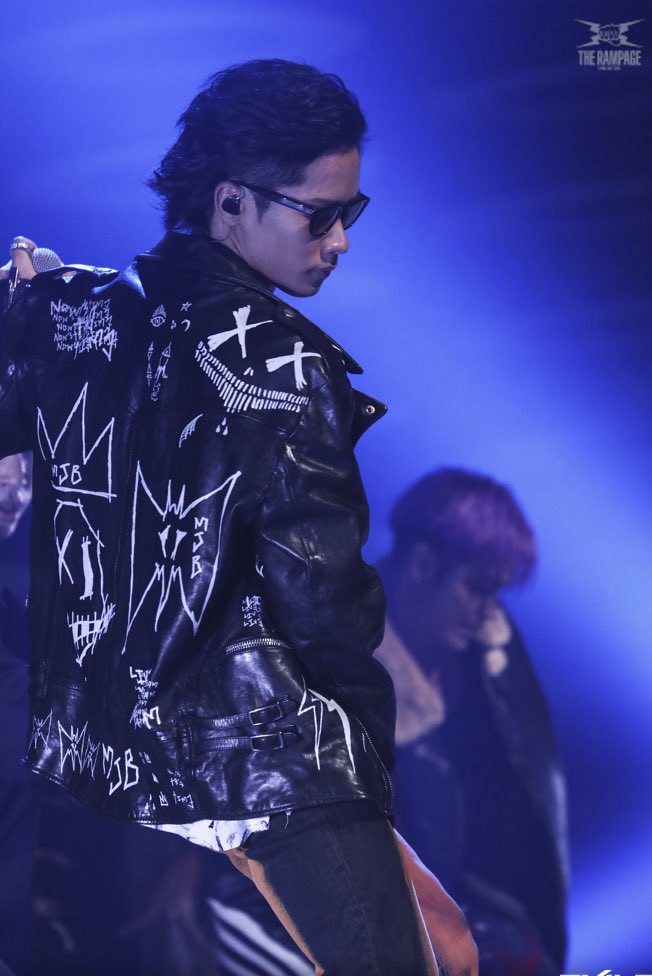 yoshi2likiya3's tweet photo. グッズあげる安定さんを
整理したいので、
今の安定さんも含めてリプやDMで
推し言ってください！ https://t.co/Qu8cr1LlhX