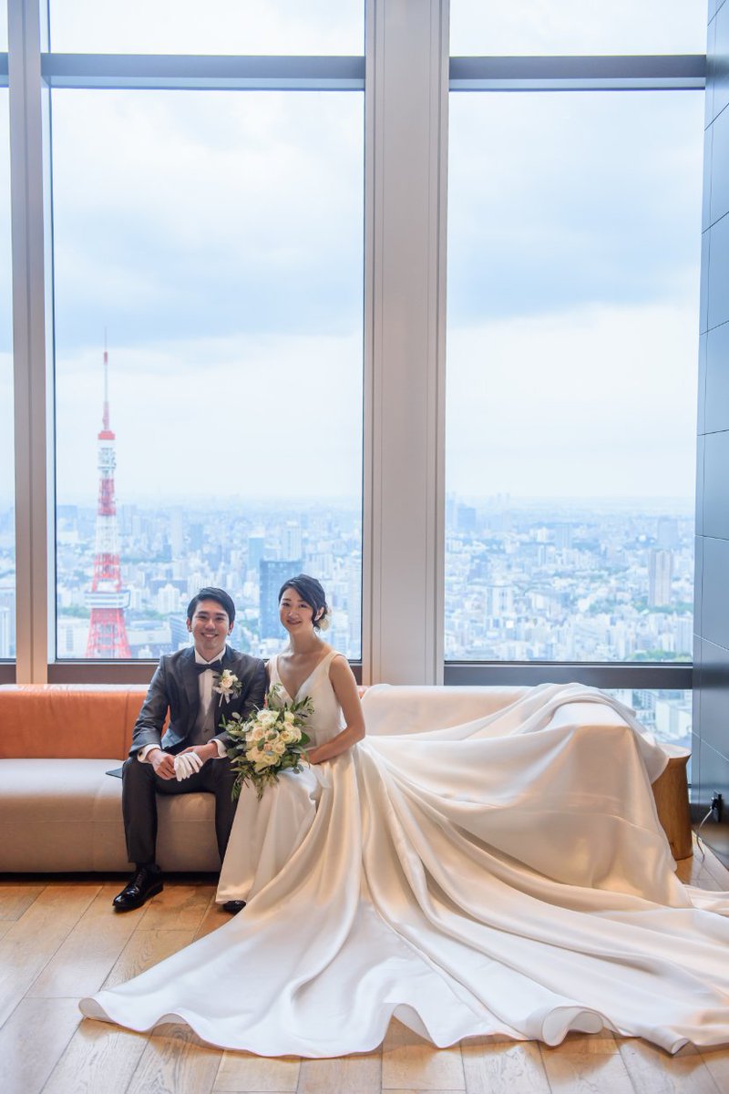 ウェディングドレスcocomelody A Twitter Cocomelodybride のご紹介 逆身長差御夫婦 とても仲良しで羨ましいです オーダーしていただきましたドレスはこちら T Co D1gqmdtjjy 後ろから見ればaラインですが 内側がスレンダータイプになっており