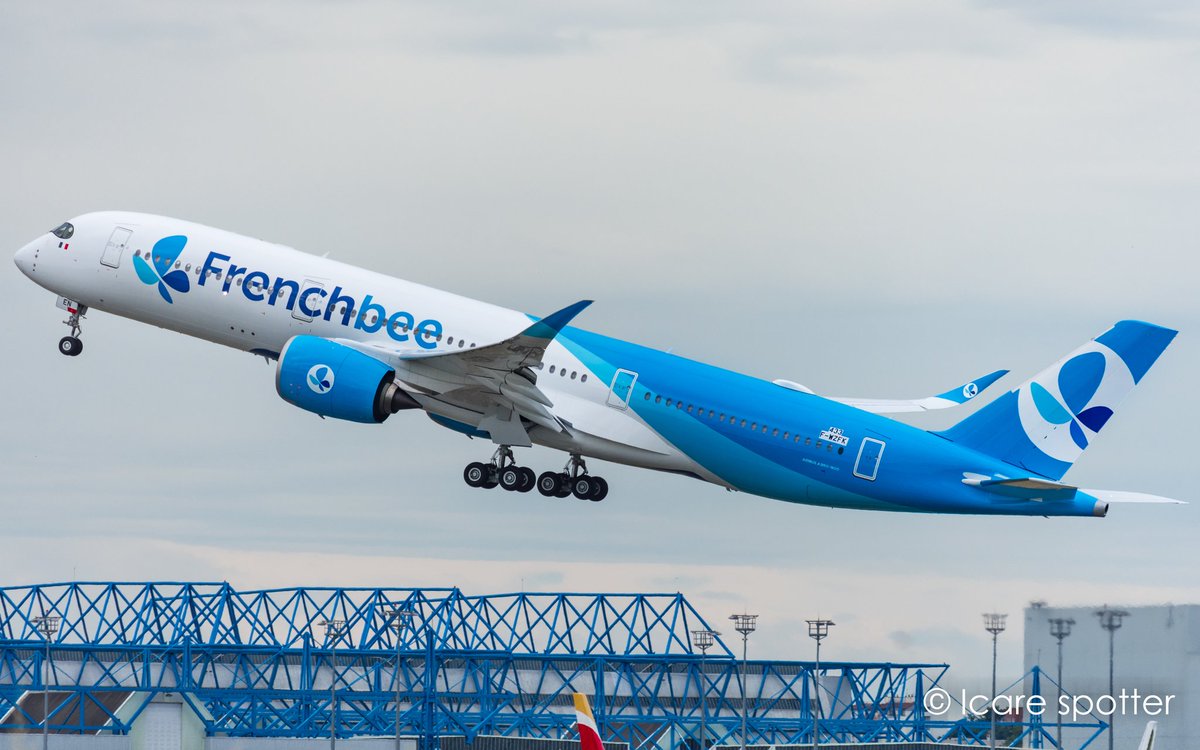 NunoSeletti's tweet photo. New @flyfrenchbee @Airbus #A350XWB taking off last Thursday for the first time ! 🇫🇷

#frenchBee #Airbus #FHREN #Planespotting #avgeek https://t.co/L1lxY1h2Mm
