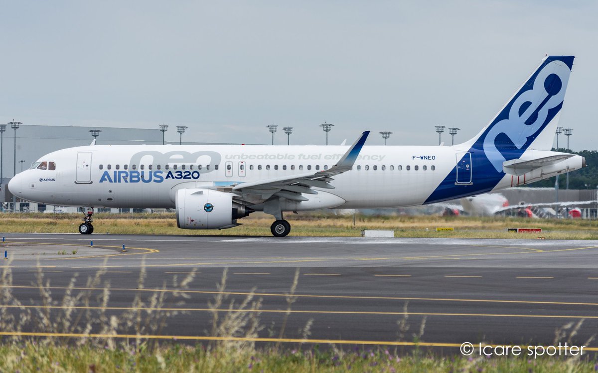 NunoSeletti's tweet photo. Other photos from last Thursday spotting session ! π
-China Express @Airbus A320neo #B30F5 CAF flight.
-@TurkishAirlines @Airbus #A350 test flight
-@Airbus A320neo prototype test flight
-@AirAsia #A330neo parked outside. https://t.co/3lFwrROCEX