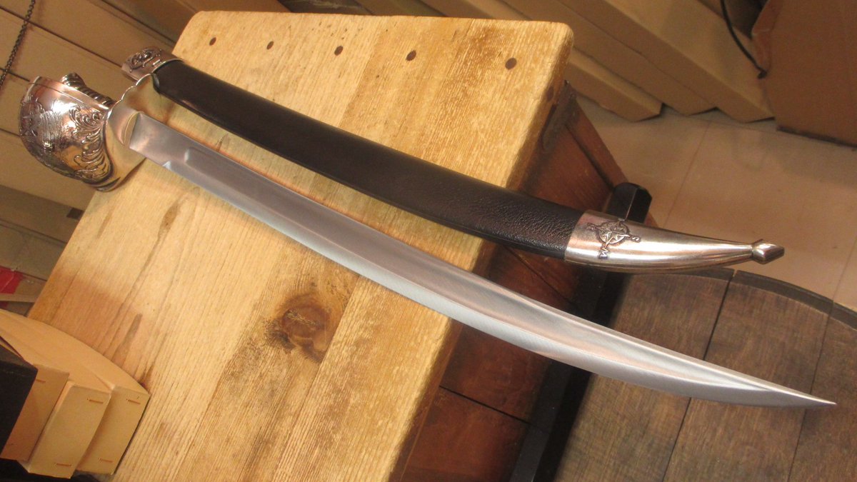 武装商店 営業時間12 00 19 00 火曜定休 denix ハイレディン 赤髭 バルバロッサ カトラス 税込 12 350 海賊の名前拝借シリーズのひとつ 赤髭らしさは特に無いですが カップ護拳型でシルバーのカトラスというのはなかなかに個性的でよい 武装商店 営業時間12 00 19 00 火曜定休 denix ハイレディン 赤髭 バルバロッサ カトラス 税込 12 350 海賊の名前拝借シリーズのひとつ 赤髭らしさは特に無いですが カップ護拳型でシルバーのカトラスというのはなかなかに個性的でよい