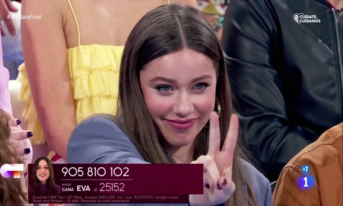 Saris97's tweet photo. ¿Cuantos millones tiene Dumb? #Dumb2M https://t.co/2DhgqCzpx2
