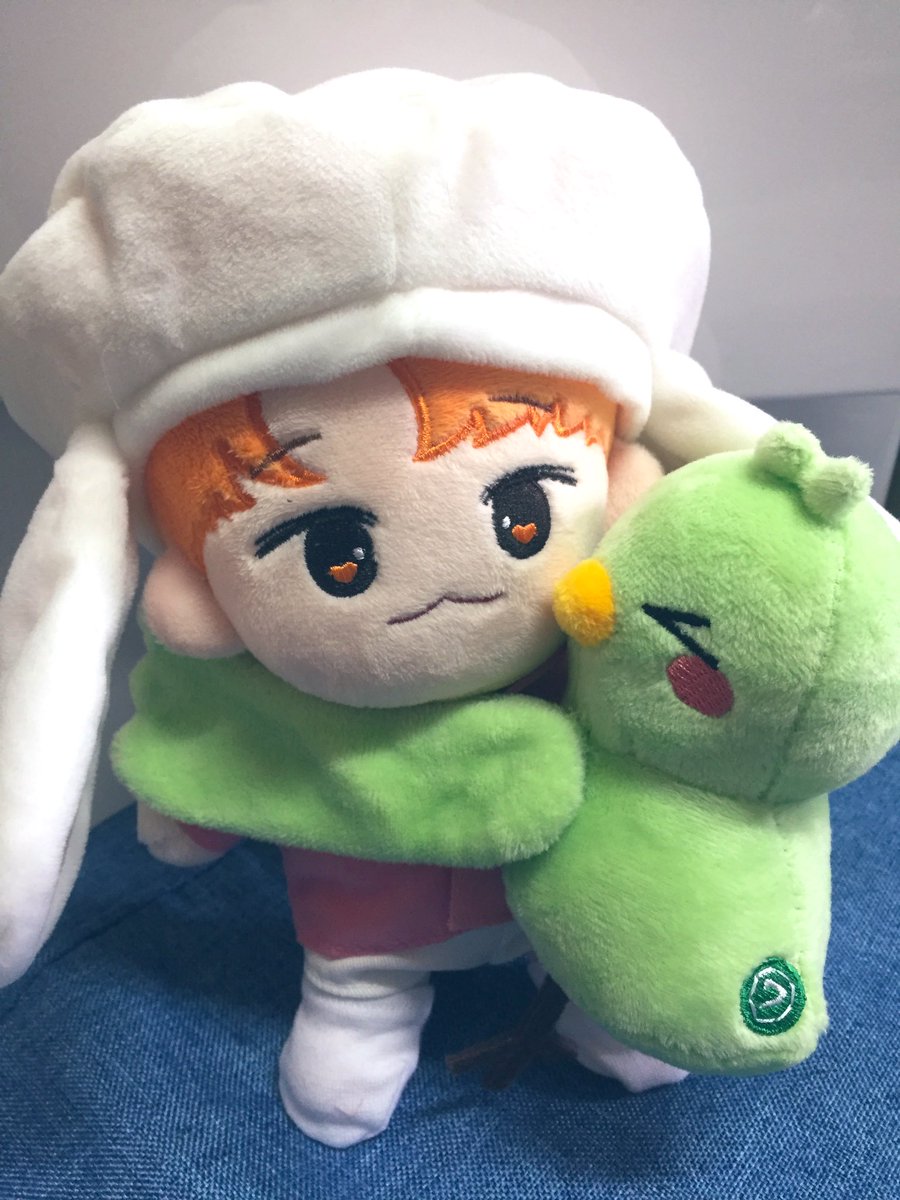 Migoo ๋ฏธ๊ตฌ เซฎเธ
ใป๏ปใปแเธ
 (@happypenguinjai) on Twitter photo Today is the boxing day for many many goodies #wonho <a href="/official__wonho/">WONHO Official</a> Today is the boxing day for many many goodies #wonho <a href="/official__wonho/">WONHO Official</a>