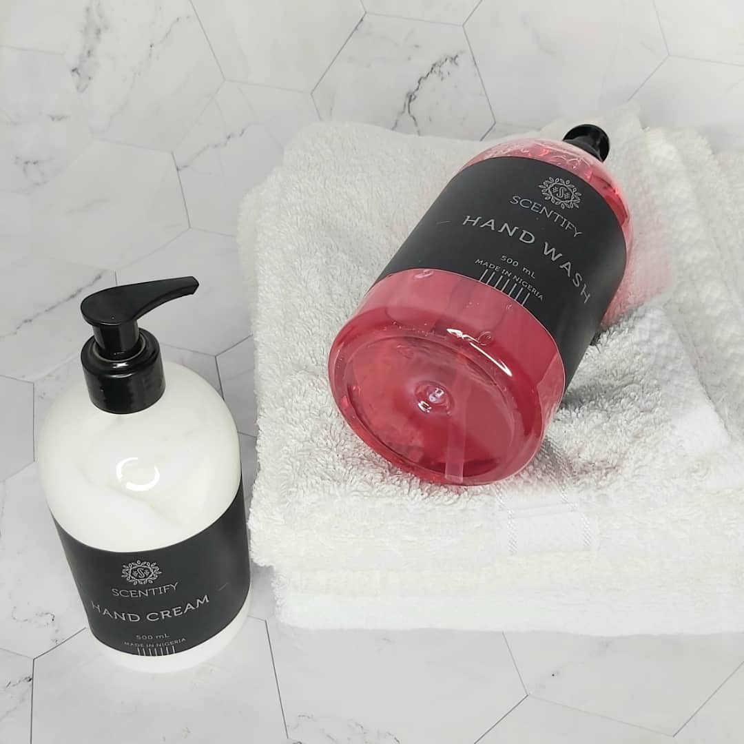 Scentifyng's tweet photo. Make the #scentify handwash your essential hand cleaning plug! Let's continue to wash our hands, stay safe and mask up #becausewecare #scentify #stayalert #staysafe #scentupyourspace Remember you can shop online or send us a DM for a quick delivery. We do #nationwidedelivery ๐ https://t.co/oq4gouOvf4