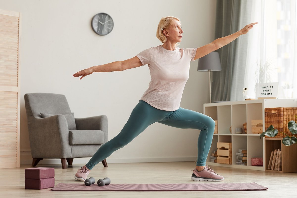 eumsplatform's tweet photo. Looking to keep active over the weekend? We've got a range of exercises adapted for people with #MS by @movetosport available in 12 languages 🌍 which can all be done from home:

➡ https://t.co/DUR5E1oBvd https://t.co/TSxgunMaum