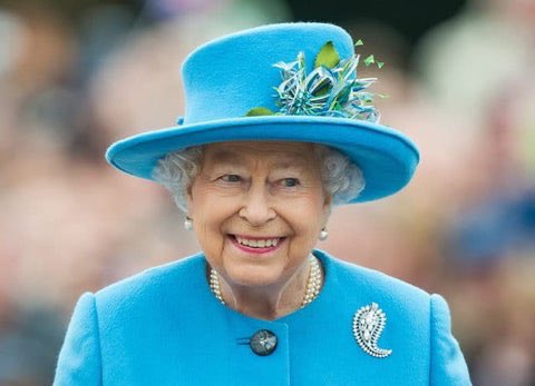 StephenJamesGBR's tweet photo. 🎶Happy Brithday to... Elizabeth II, by the Grace of God, of the United Kingdom of Great Britain and Northern Ireland and of her other realms and territories Queen, Head of the Commonwealth and Defender of the Faith... Happy Birthday to you🎶 #GodSavetheQueen #TroopingTheColour https://t.co/XOK2i4M4u4