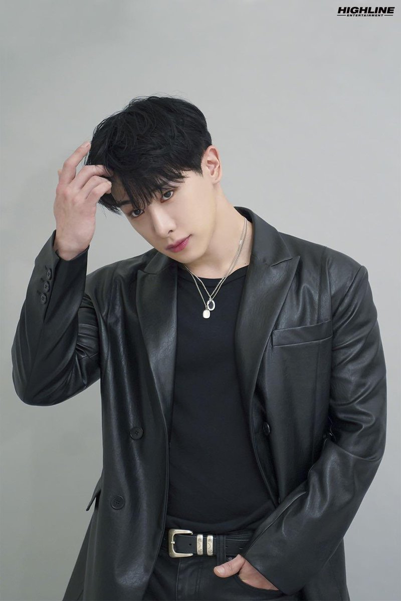 KCabrejo's tweet photo. Wonho Vlive Fanship update
@official__wonho
#WONHO #wonhoedits #wonhoedit #vlivewonho #vlive #monstaxwonho #wonhomonstax #monstax #monstaxedit #monstaxedits #wonhosexy #wonhocute #kpop #kpopedit #kpopedits https://t.co/kKf2WomkHo