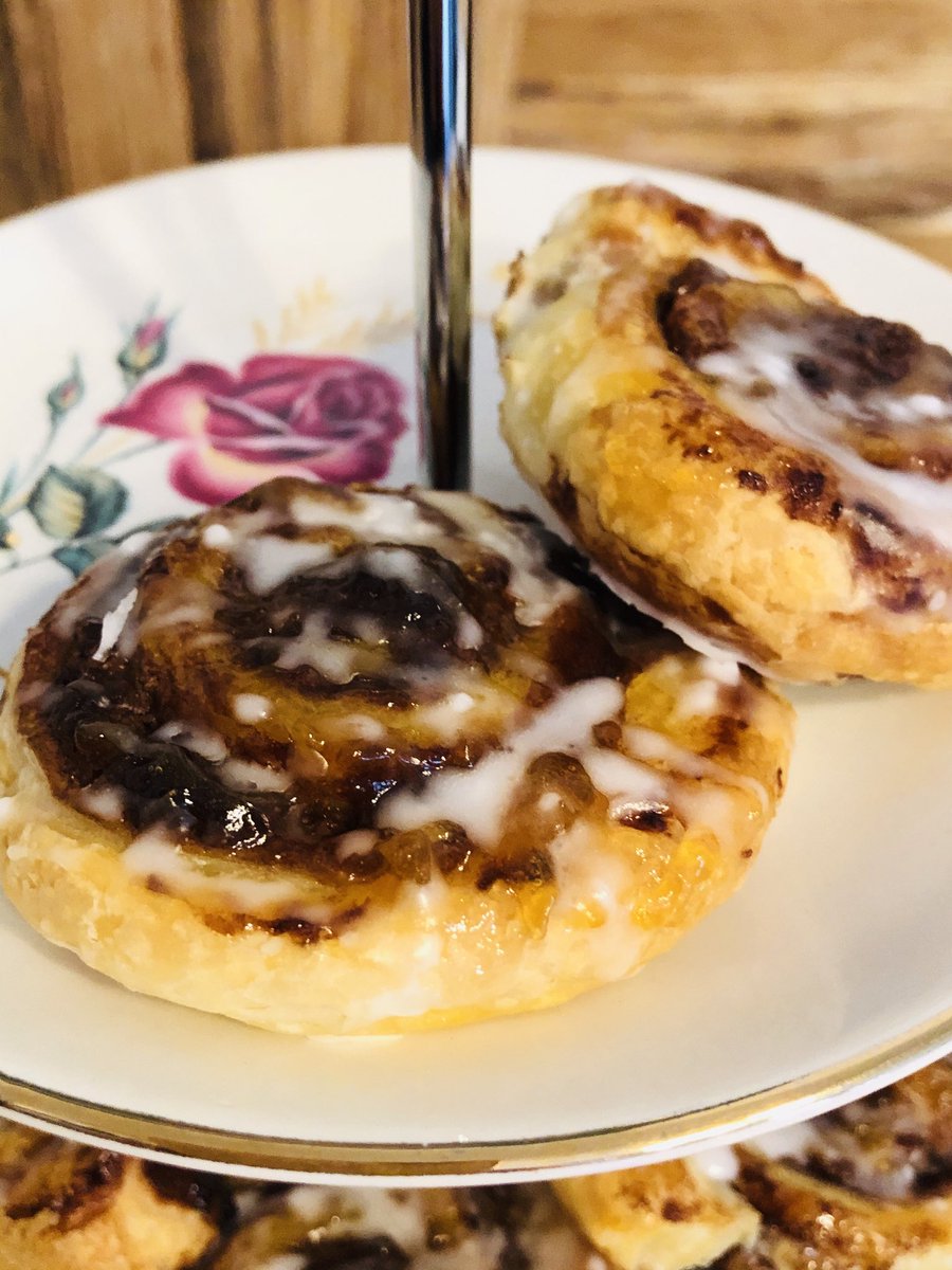 Got any puff pastry left? Spread with chocolate spread or Nutella roll it up cut into slices and bake before drizzling on the icing....