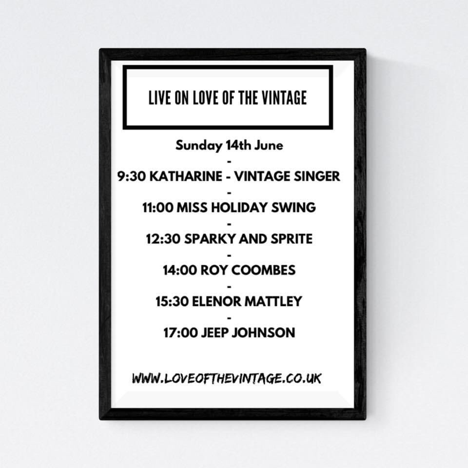 sparkyandsprite's tweet image. A days fantastic entertainment as part of @loveofthevintage weekend. 
Catch us at 12.30pm and say hello. 😁🎵🎵 @sparkyandsprite