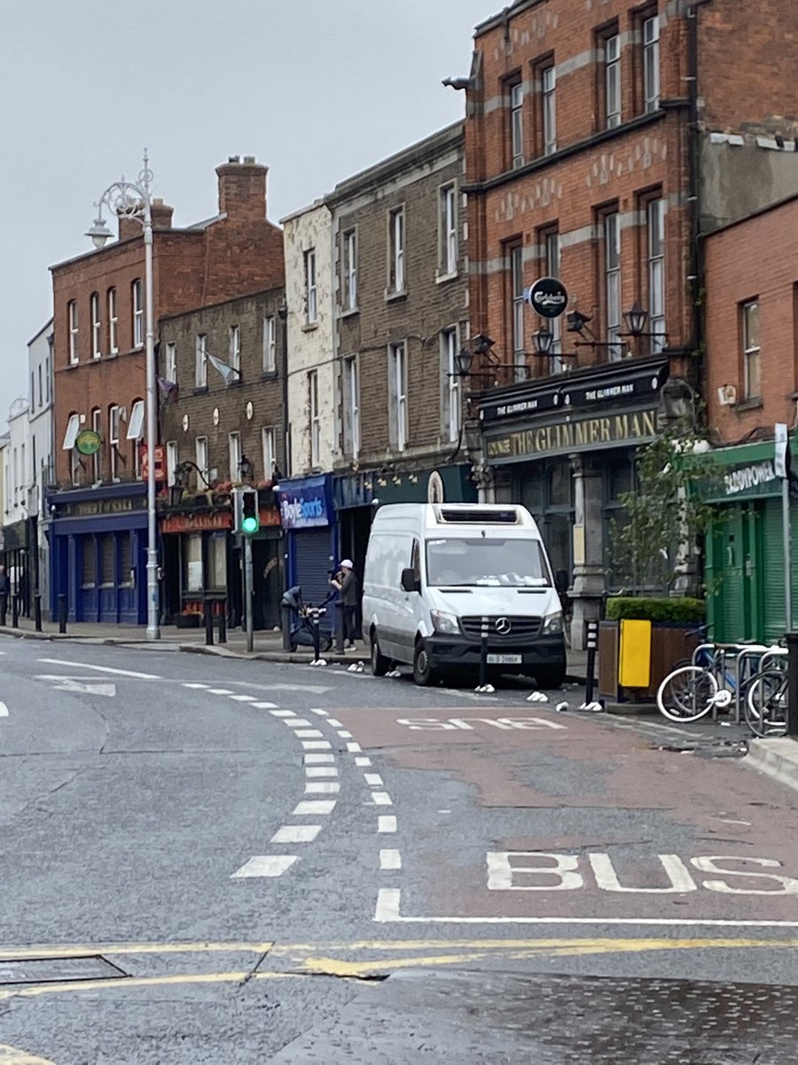 vicariousness's tweet photo. @DCCTraffic @DubCityCouncil  they’re at it again in Stoneybatter. Can you please make these wands into bollards for everyone’s safety? The beautiful planter clearly hasn’t deterred some ignorant selfish drivers https://t.co/G9a8UDHMxn