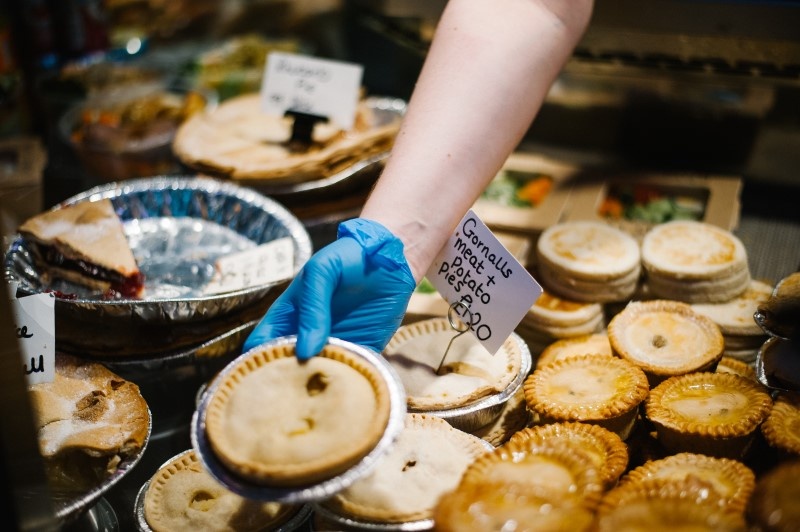 prestonmarkets's tweet photo. Fancy a treat for lunch or planning a picnic?
Pick up a delicious pork pie, cooked meat or sandwich from Redmans in the Market Hall.
We are open today 8am-3pm.
Please adhere to the safety measures in place to keep everyone safe. 
#PrestonMarkets https://t.co/MnYwWxzrNh