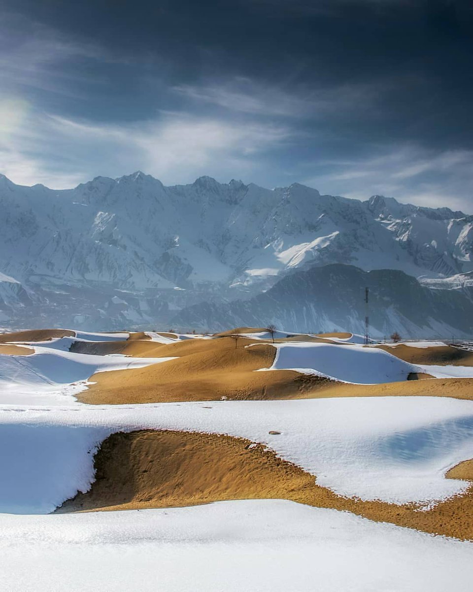 iamdesimag's tweet photo. Pas besoin d'être en hiver pour apprécier sa beauté, Skardu - PAKISTAN 🇵🇰 https://t.co/gypjaoSBC7