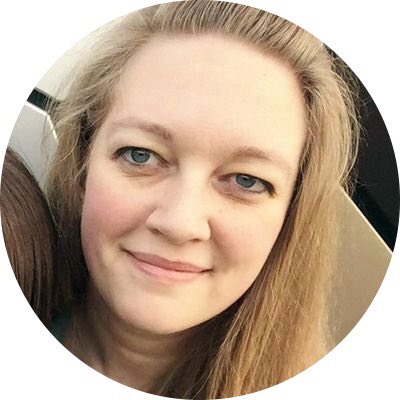 IanDavidsonStat's tweet image. 36 years ago today I watched this young lady being born in Jessops Hospital for Women in Sheffield - like every parent so proud of what Nicolette Joy has become - worked so hard last few months for the NHS in London. One of the best days of my life and things changed for ever x