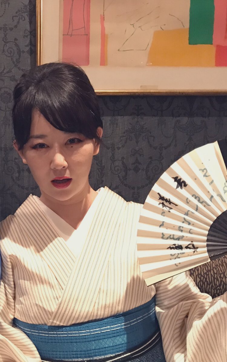 Marika 悪魔的な美肌の持ち主である 秘訣は豊潤 化粧水 らしい 東村アキコさんと