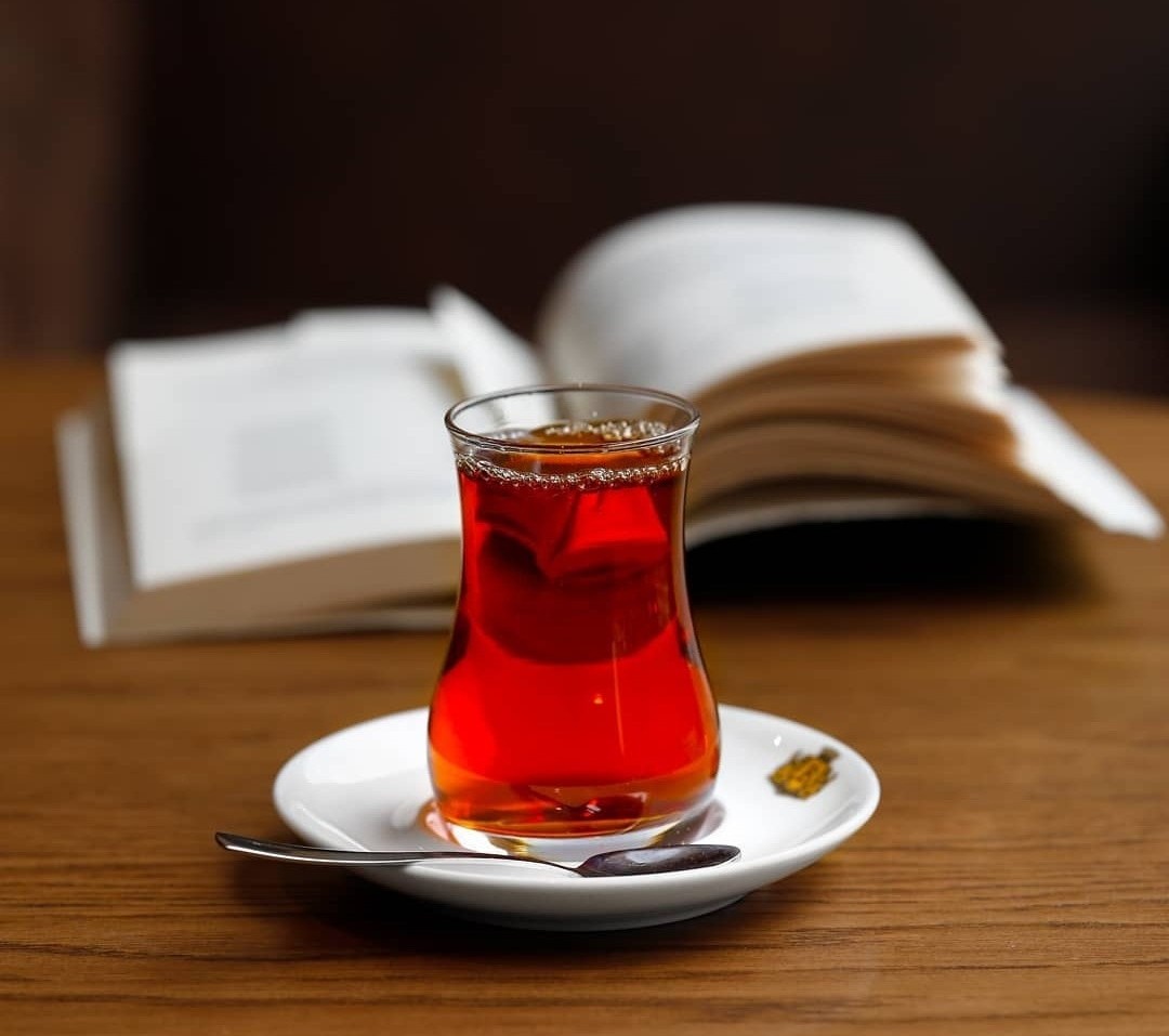 …

"Gᥲm görmᥱყᥱᥒ iᥒsᥲᥒ,
Dᥱm ᥲᥣmᥲmış ᥴ̧ᥲყ gibi ᥴ̧iğ oᥣᥙr."

__________________________dᥱrᥣᥱr…